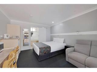 Motels For Sale - 1 large