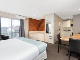 Motels For Sale - 1 large