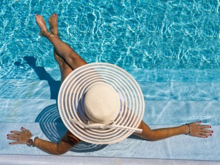 Hotels For Sale - 1 large