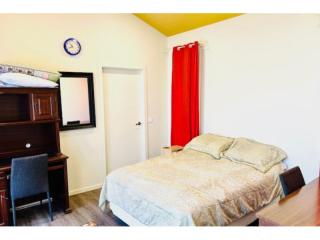 Bed and Breakfasts For Sale - 1 large