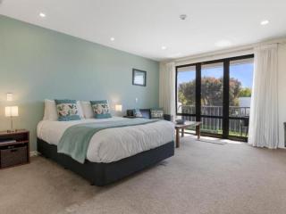Motels For Sale - 1 large