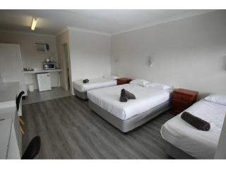 Motels For Sale - 1 large