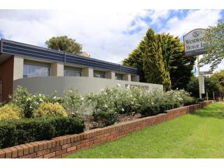 Boutique leasehold with 25 year lease in central Armidale | Resort Brokers ID : LH008690