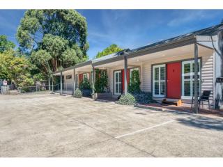 Motels For Sale - 1 large