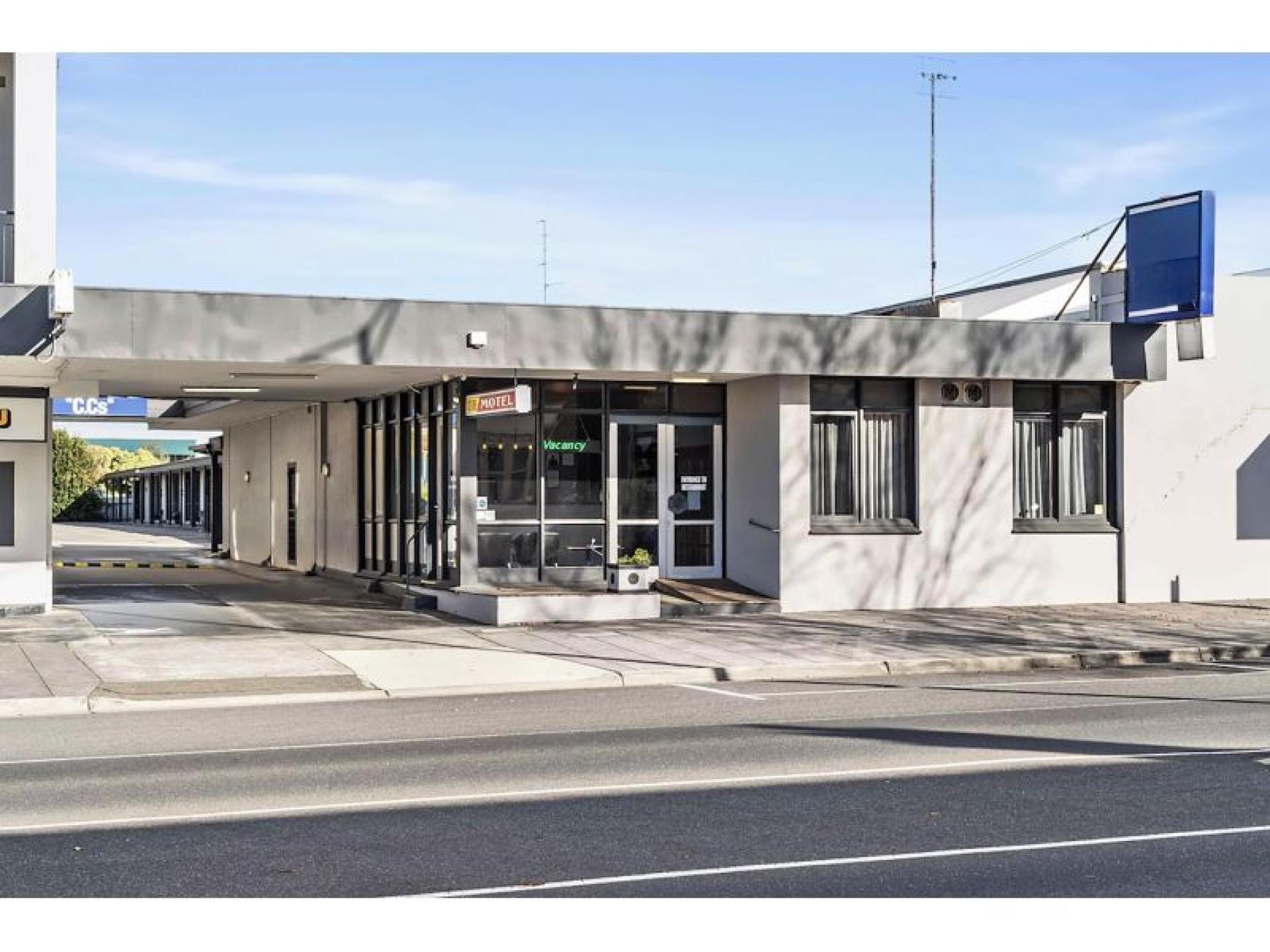 Motel for sale Colac