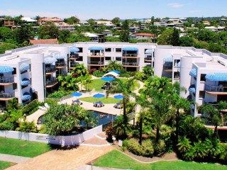 Motels For Sale - 1 large