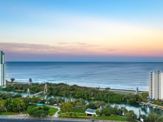 Broadwater Shoreline!!