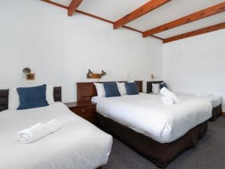 Motels For Sale - 1 large