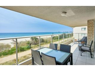 MANAGEMENT RIGHTS GOLD COAST - ABSOLUTE BEACHFRONT GEM