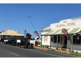 Bed and Breakfasts For Sale - 1 large