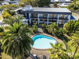 Motels For Sale - 1 large