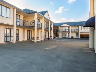 Riccarton Well Positioned Motel + 3Bed 2Bath Home