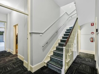 Bed and Breakfasts For Sale - 1 large