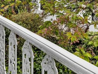 Bed and Breakfasts For Sale - 1 large