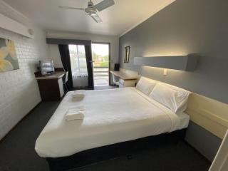 Motels For Sale - 1 large