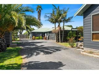 Motels For Sale - 1 large