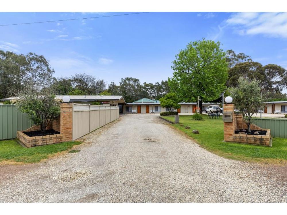 Motel for sale  Euroa