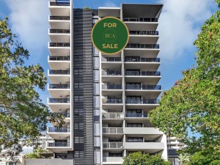 LARGE ESTABLISHED MANAGEMENT RIGHTS IN BRISBANE WITH NO UNIT TO BUY. BUSINESS ONLY