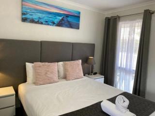 Motels For Sale - 1 large