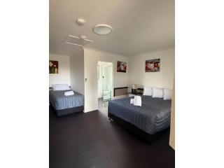 Motels For Sale - 1 large