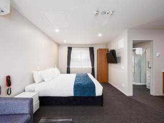 Motels For Sale - 1 large