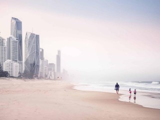 Prime Location, Large Income and Sustainable Business in Broadbeach