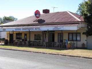 Character-Filled Pub Asset in Western Queensland