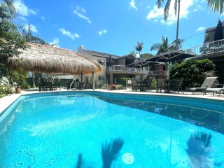 $305k Net Profit Prime Noosa Location