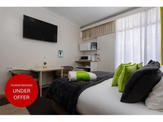 DON’T BE LATE FOR THIS RARE OUTSTANDING PERFORMING MOTEL IN STRONG REGIONAL VICTORIA - 2902ML