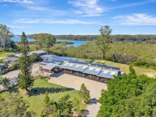 Motels For Sale - 1 large