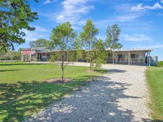Motels For Sale - 1 large