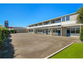 Motels For Sale - 1 large