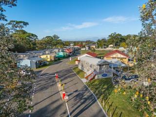 PREMIUM PERPETUAL CROWN LEASEHOLD CARAVAN PARK OPPORTUNITY – SOUTH COAST NSW | Resort Brokers ID : LH009175