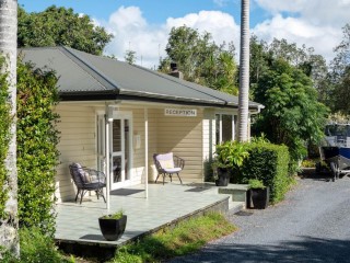 Motels For Sale - 1 large