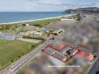 St Kilda Beach 17 Unit Motel and 3-Bed 2-Bath Home