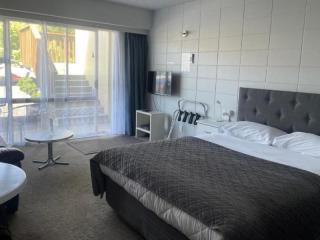 Motels For Sale - 1 large