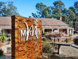 Hotels For Sale - 1 large