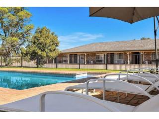 Motels For Sale - 1 large