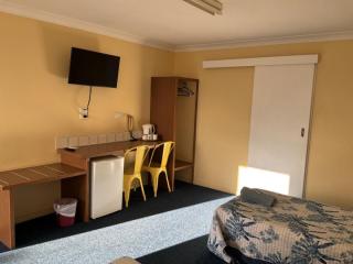 Motels For Sale - 1 large