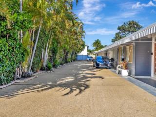Motels For Sale - 1 large
