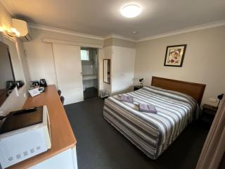 Motels For Sale - 1 large