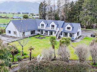Boutique Luxury Lodge FHGC