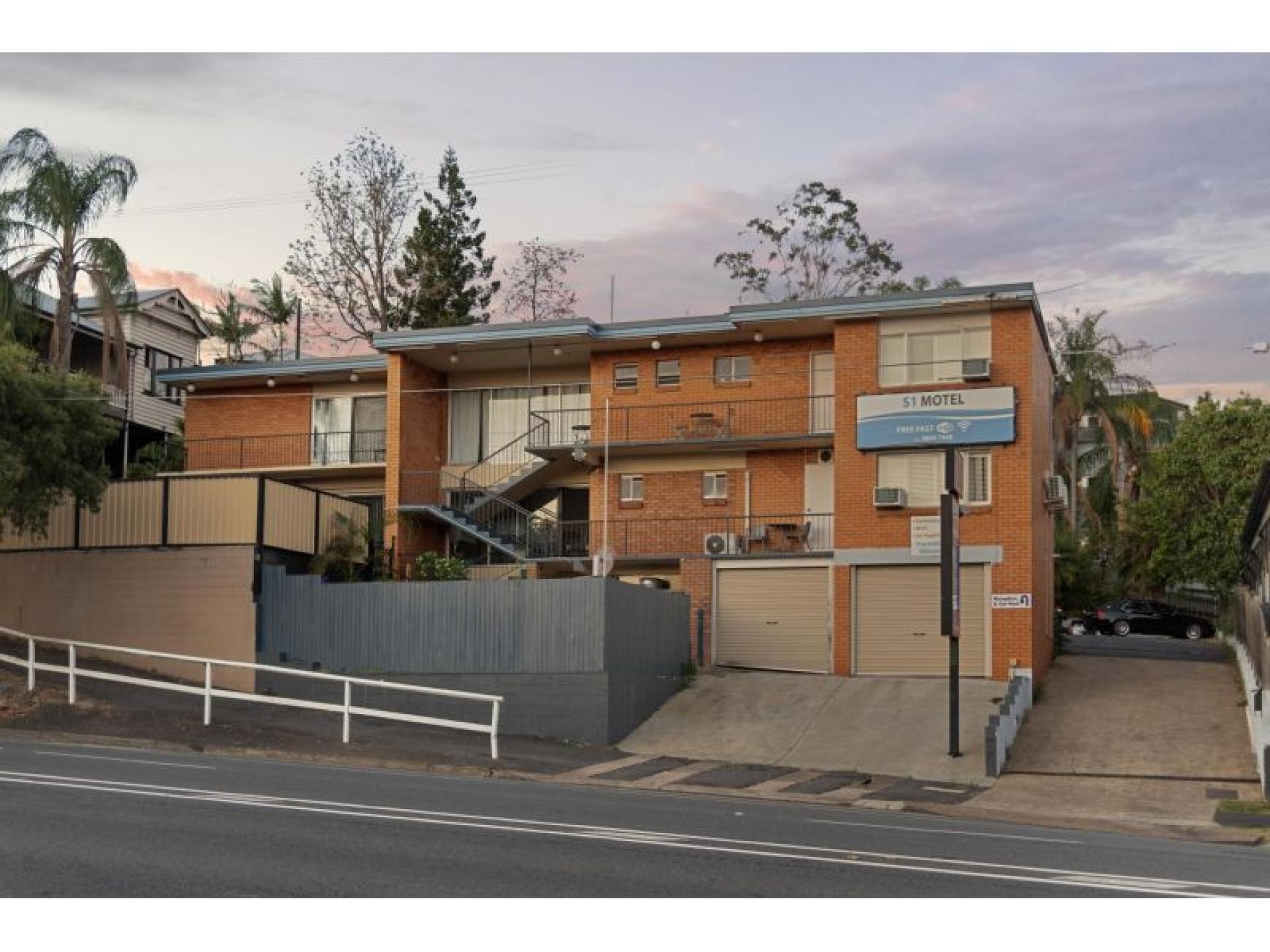 Motel for sale Highgate Hill