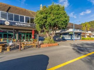 Motels For Sale - 1 large