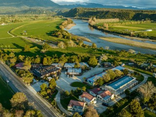 FOR SALE The Last Resort, Karamea FHGC