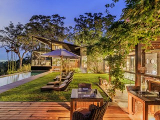 Hotels For Sale - 1 large