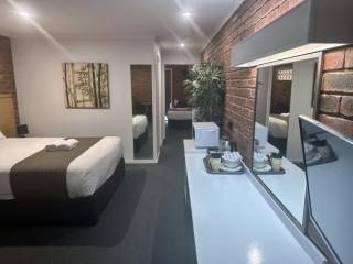 Motels For Sale - 1 large