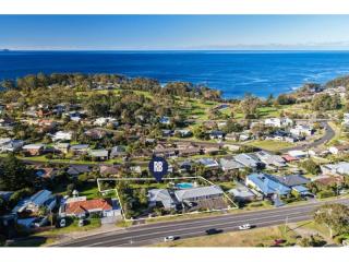 A Rare Coastal Development Opportunity – DA Approved with Holding Income | Resort Brokers ID : FH009329