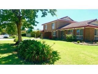 Motels For Sale - 1 large