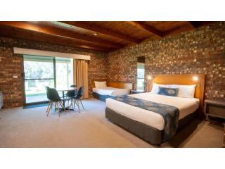 Motels For Sale - 1 large